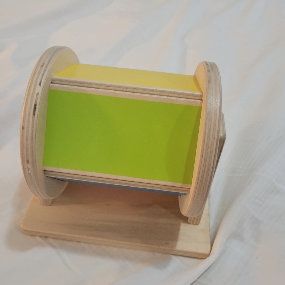 Lovevery The Senser Play Kit for Baby 5-6 Months - Picture 4 of 10